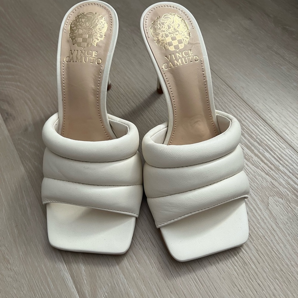 Vince Camuto mules